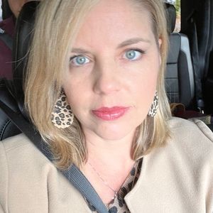 Meet your Posher, Pat